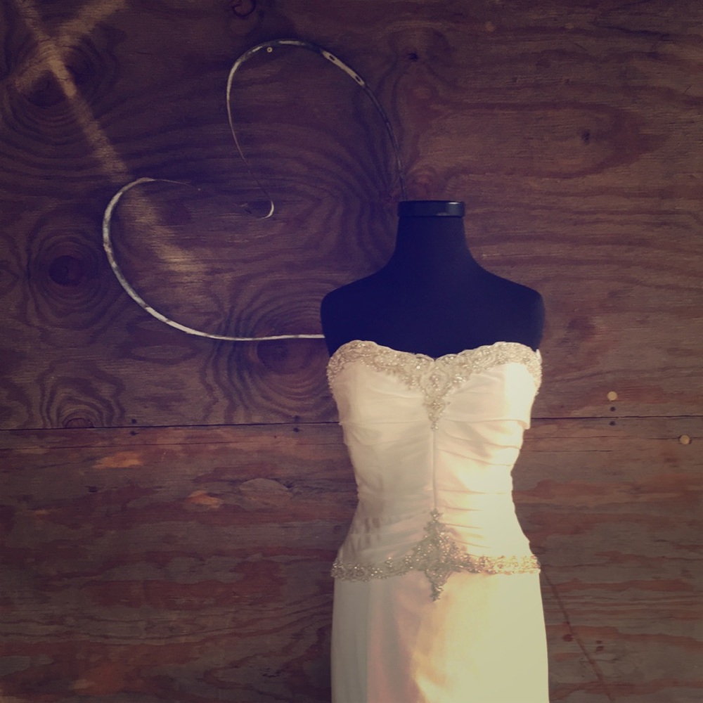 🆕 Alfred Angelo style 2025